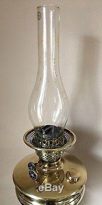 Superb Victorian Veritas Brass Oil Lamp With Peach Acid Etched Crystal Shade