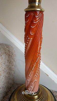 Stunning Victorian Peach Columned Oil Lamp
