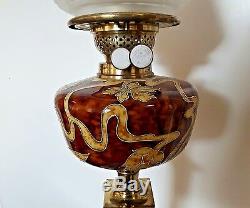 Stunningly Beautiful Victorian Brass Corinthian Column & Ceramic fount Oil Lamp
