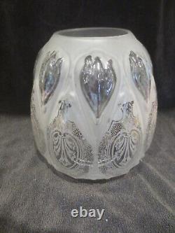 Superb Antique Moulded & Etched Glass Pattern Beehive Duplex Oil Lamp Shade