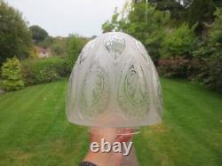 Superb Antique Moulded & Etched Glass Pattern Beehive Duplex Oil Lamp Shade