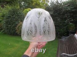 Superb Antique Moulded & Etched Glass Pattern Beehive Duplex Oil Lamp Shade