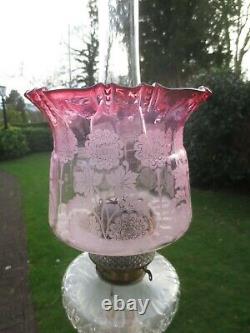 Superb Antique Victorian Cranberry Glass Duplex Tulip Oil Lamp Shade