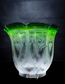 Superb Antique Victorian Green Acid Etched Tulip Duplex Oil Lamp Shade