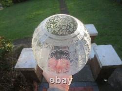 Superb Antique Victorian Veritas Rare Shaped Acid Etched Duplex Oil Lamp Shade