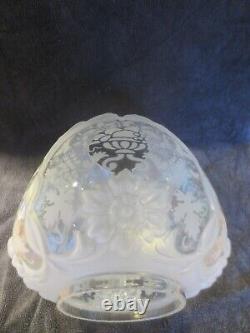 Superb Embossed Moulded & Etched Glass Beehive Duplex Oil Lamp Shade