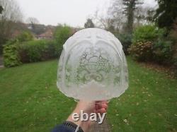 Superb Embossed Moulded & Etched Glass Beehive Duplex Oil Lamp Shade