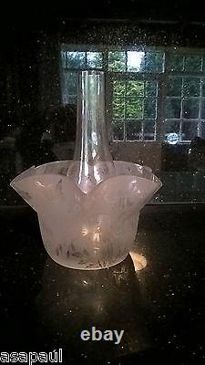 Superb Etched & Frosted Victorian Oil Lamp Shade Butterflies And Flowers