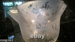 Superb Etched & Frosted Victorian Oil Lamp Shade Butterflies And Flowers