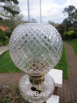 Superb Victorian Heavy Cut Glass Duplex Oil Lamp Shade