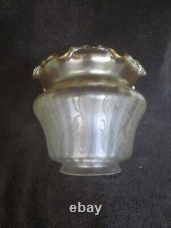 Superb Vintage Paraffin Kerosene Glass Etched Duplex Tulip Oil Lamp Shade