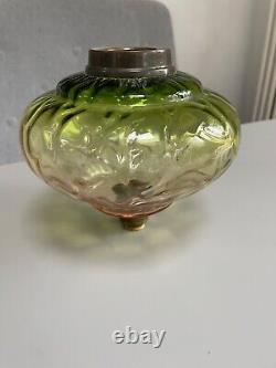 Unusual and pretty green and pink watermark oil lamp font