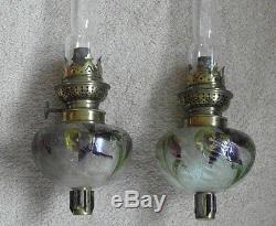 V RARE Pair of Beautiful Victorian Antique Piano / Peg Oil Lamps