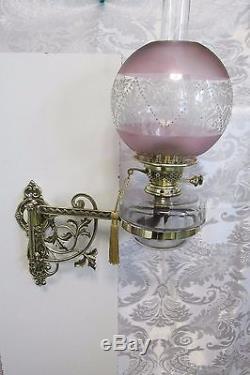 Victorian Wall / Bracket Ornate Brass Oil Lamp By Faulks & Stableman Vgc & Gwo