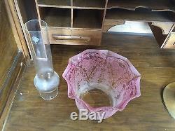Very Nice Victorian Oil Lamp With Cranberry Bowl And Etched Shade