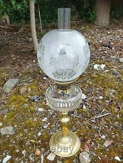 Victorian Corinthian Column Oil Lamp & Cut Glass Reservoir 17 1/2 inch tall