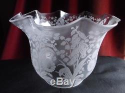 Victorian signed Saint Louis Glass Crystal Duplex Oil Lamp Shade. 4 fit