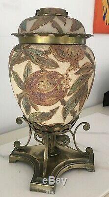 Victorian taylor tunnicliffe oil lamp