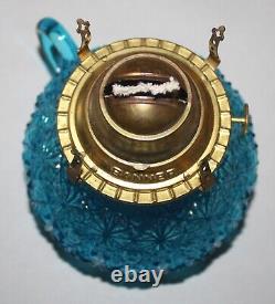 Vintage LE Smith Daisy & Button Peacock Blue Glass Oil Lamp 11-3/4 Tall