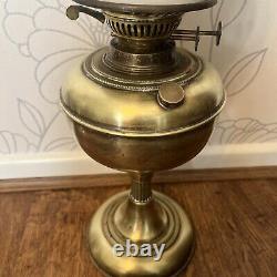 Vintage Made In England Oil Lamp Complete With Chimney & Shade Shepards Hut Lamp